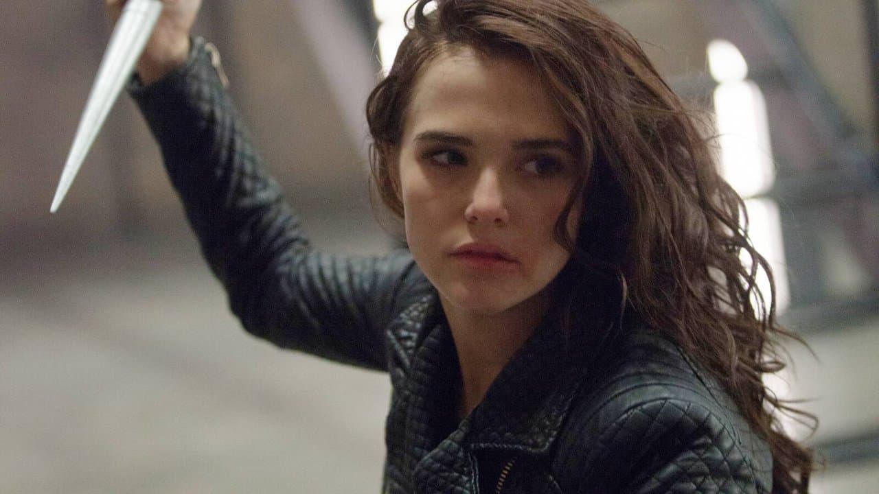Vampire Academy still 7