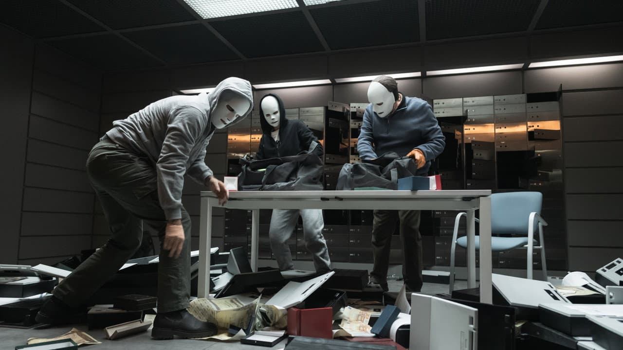 Collision Course: Netflix Drops Trailer for Spanish still 1