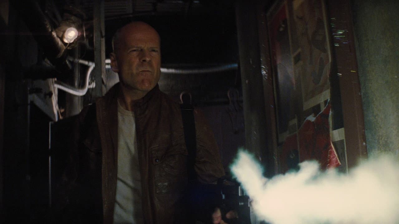 Looper still 5