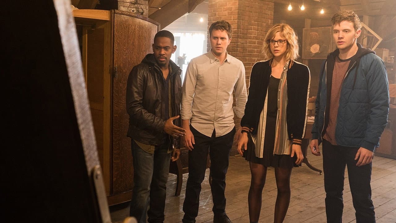 Parallel still 4