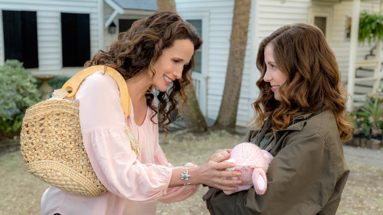 The Beach House still 6