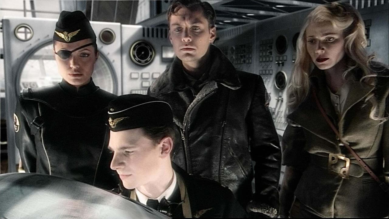 Sky Captain and the World of Tomorrow still 2