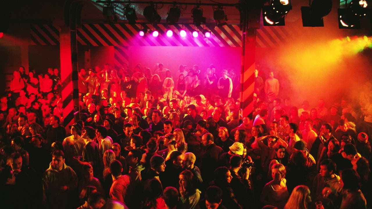 24 Hour Party People still 8