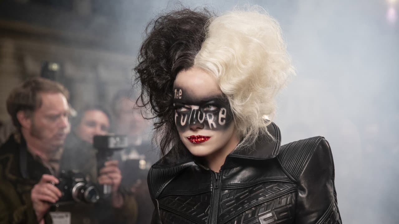 Cruella still 8