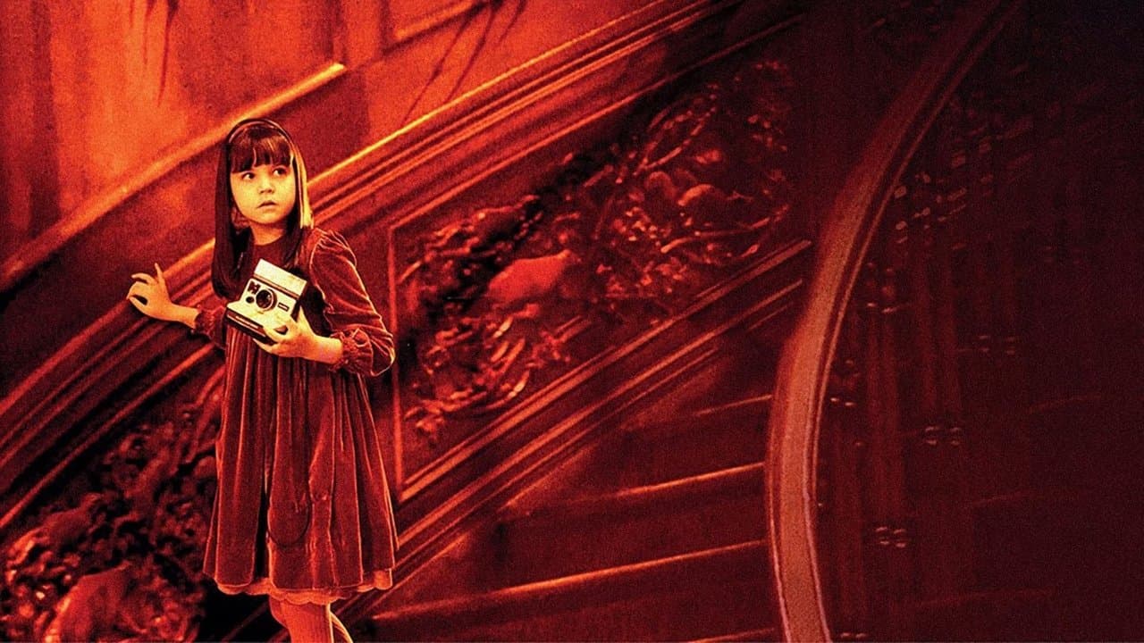 Don't Be Afraid of the Dark still 1