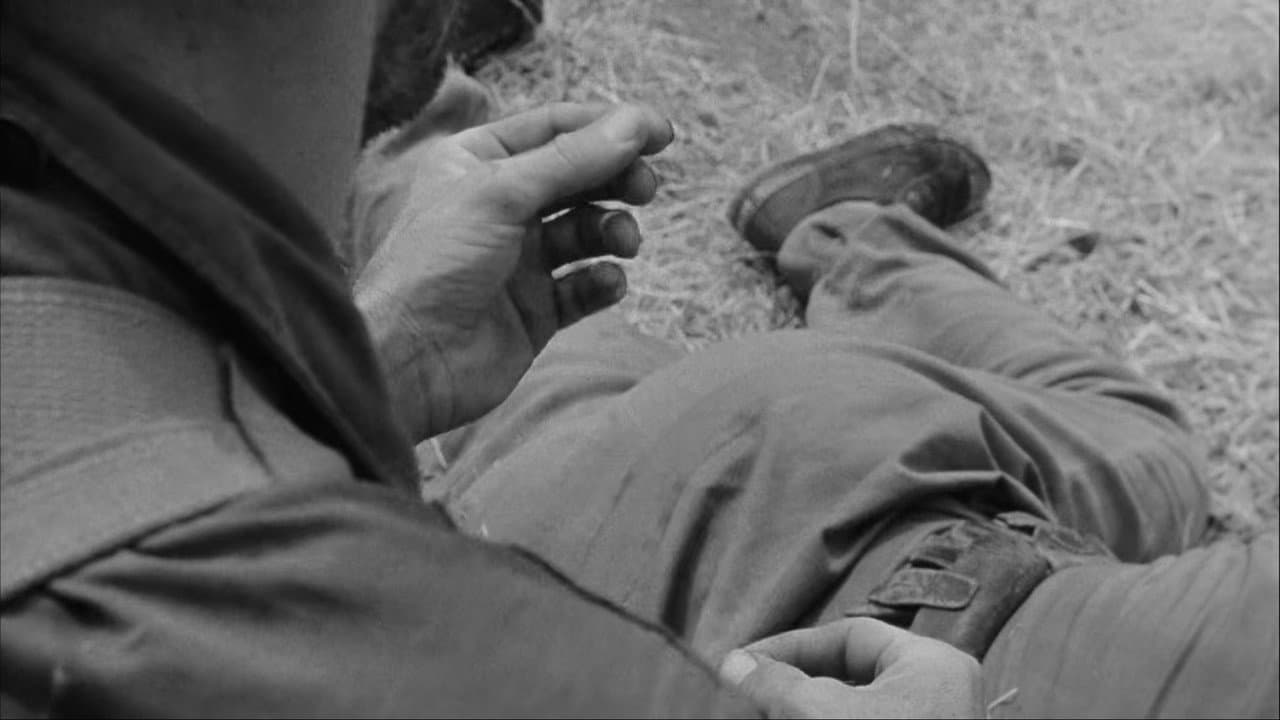 Men in War still 8
