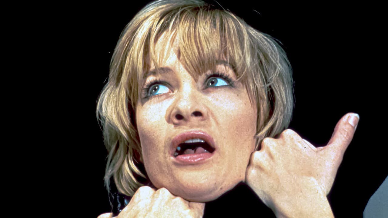 Fear in the Night still 5