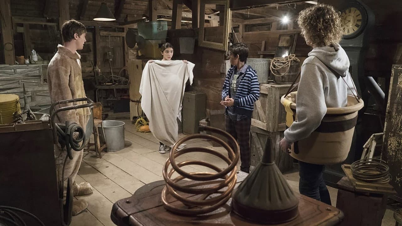 Invisible Sister still 6