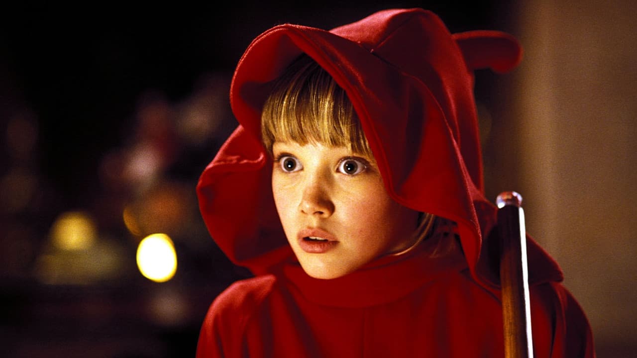 Casper Meets Wendy still 3