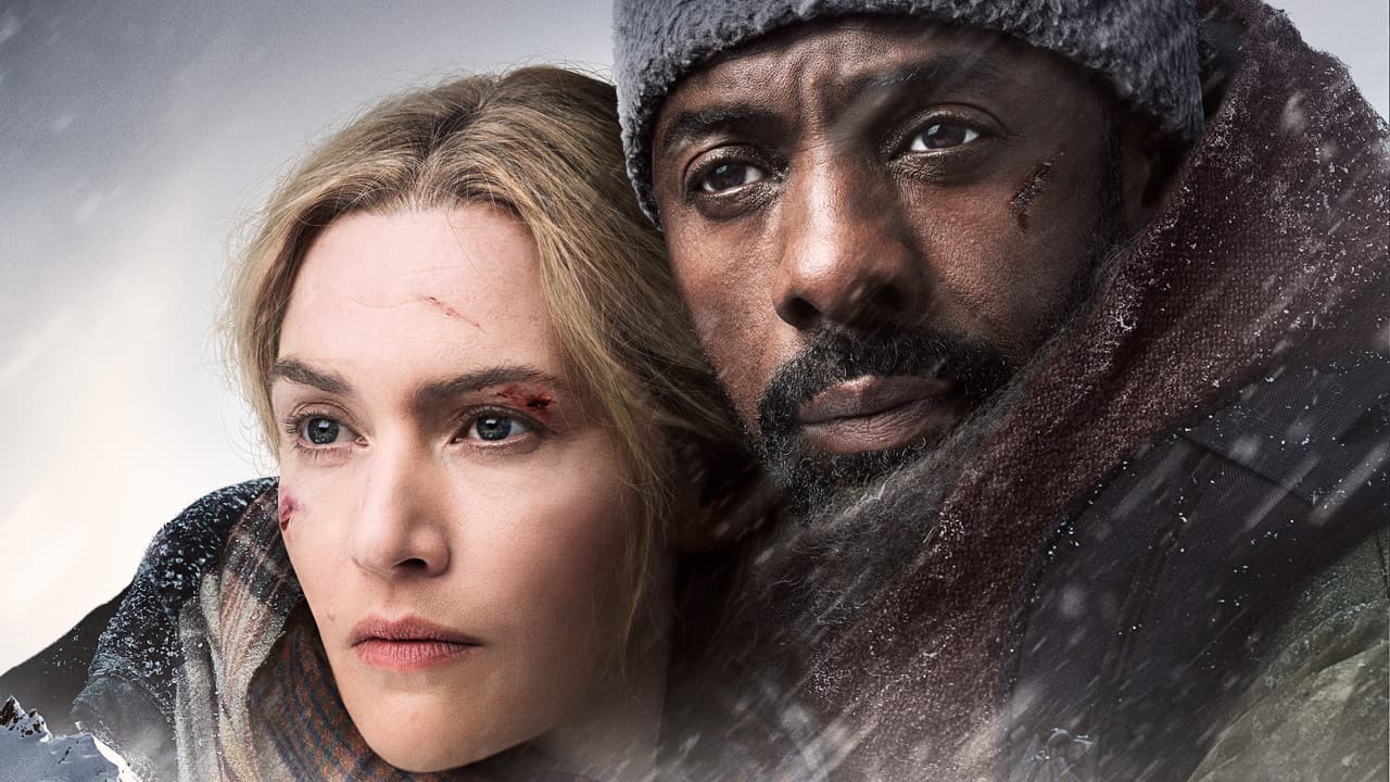 The Mountain Between Us still 6