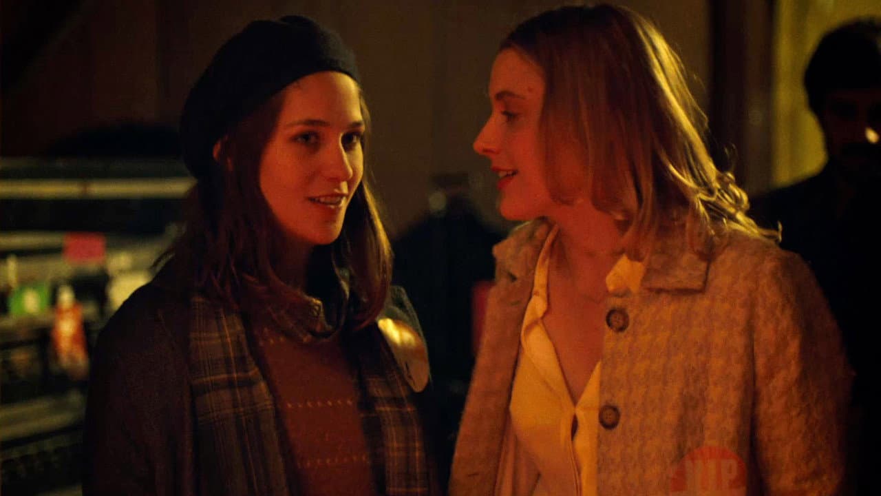 Mistress America still 7