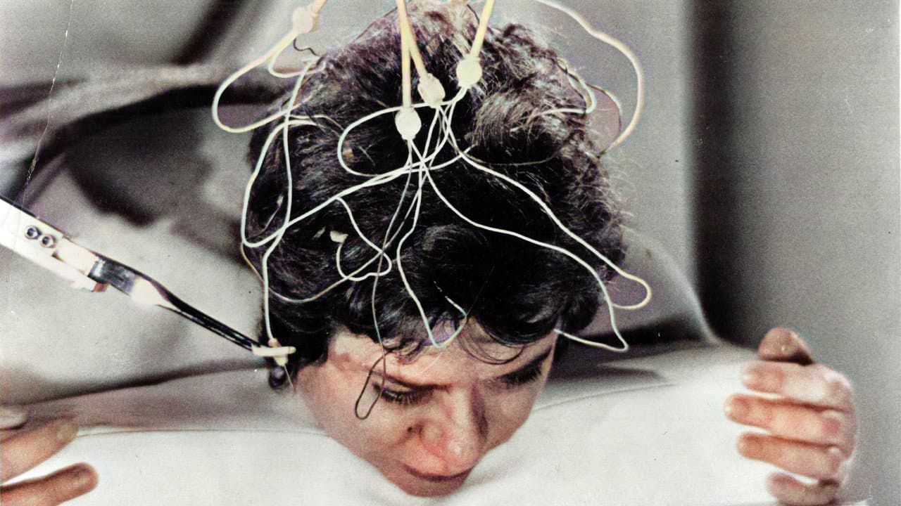 The Andromeda Strain still 6