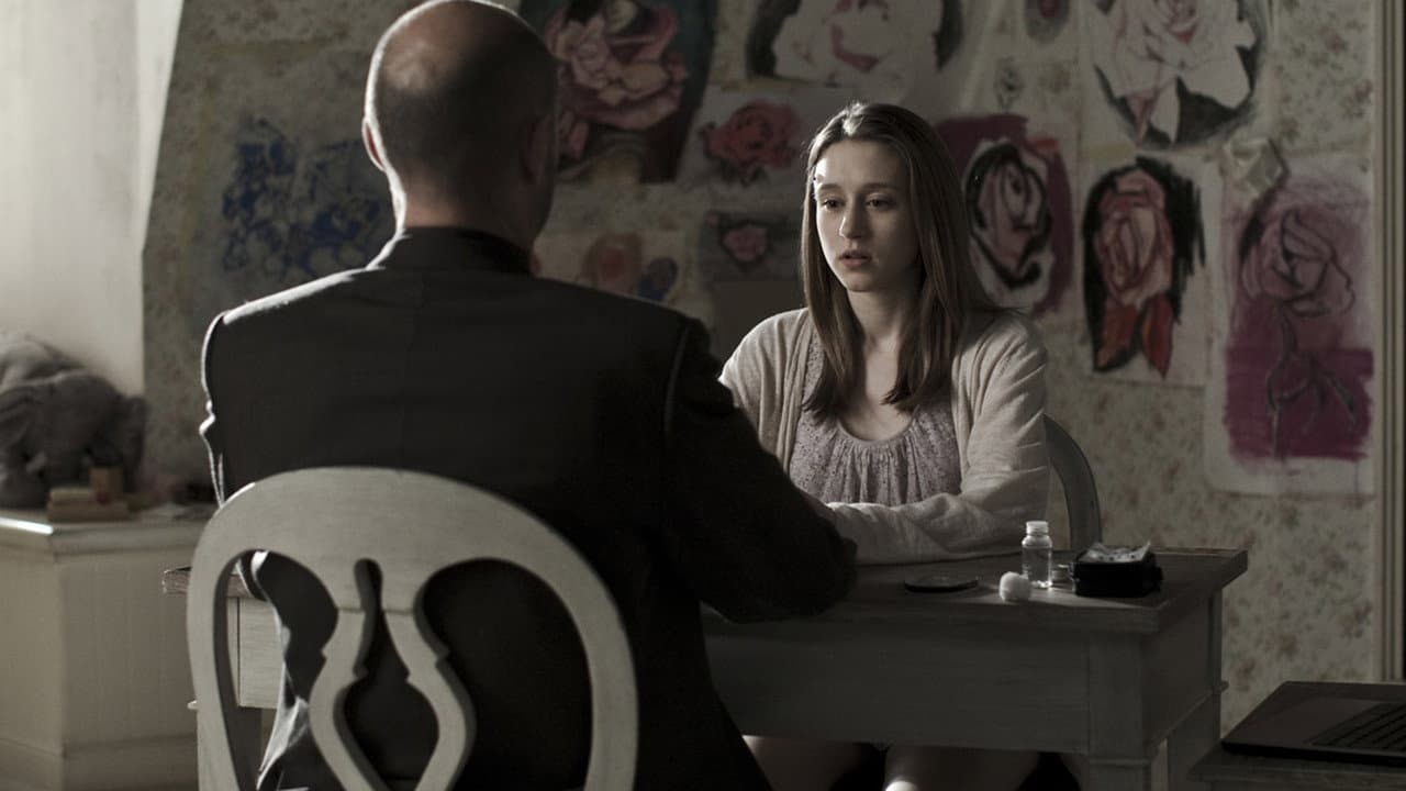 Anna still 7