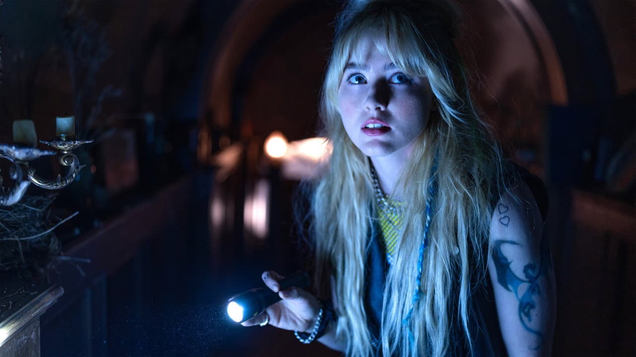 Abigail still 8
