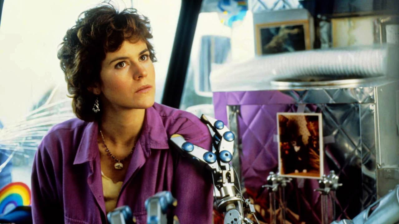 Short Circuit still 8
