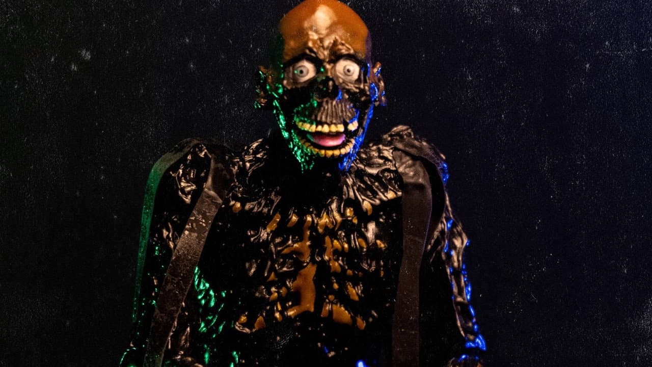 More Brains! A Return to the Living Dead still 1