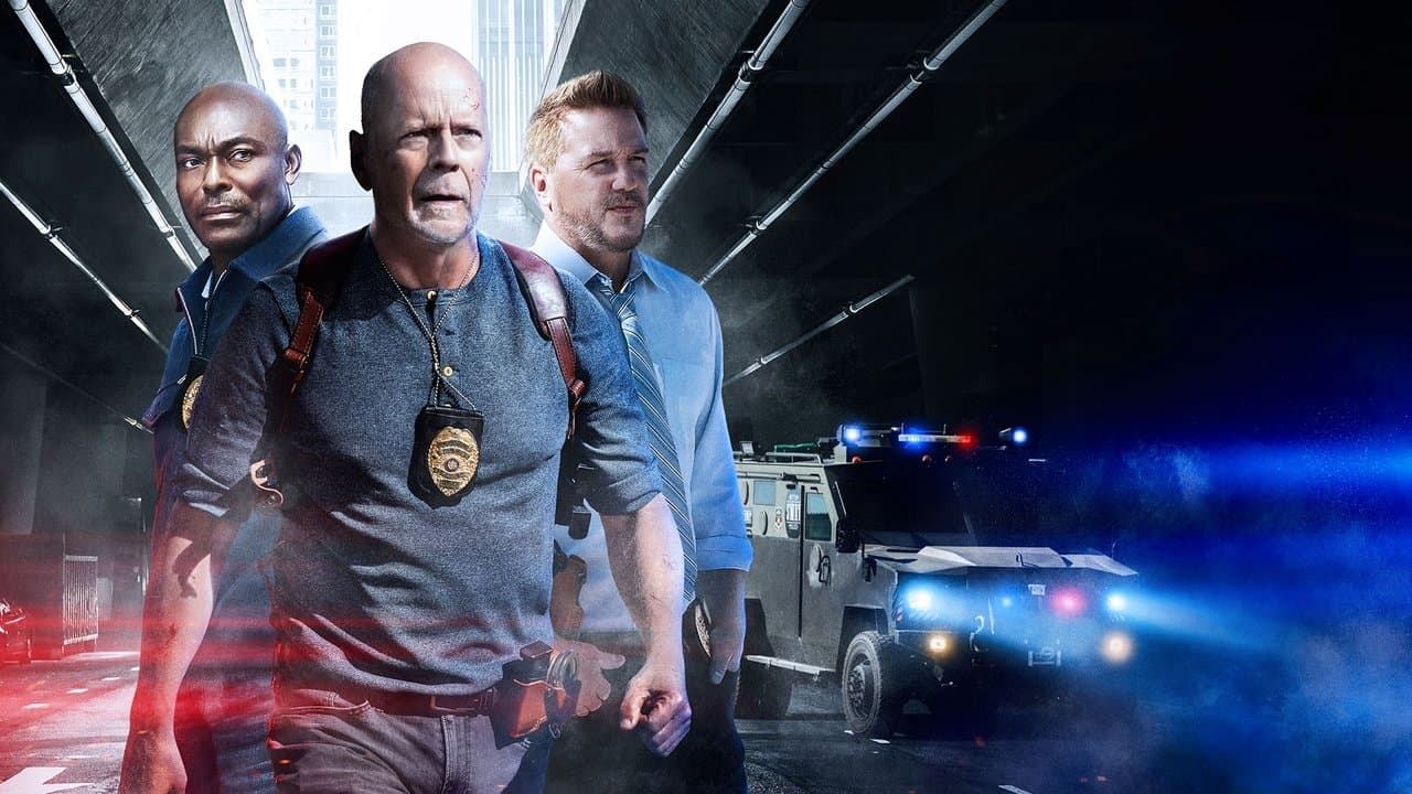 Detective Knight: Rogue still 6