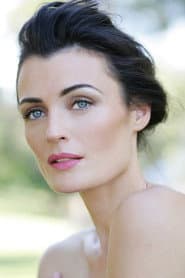Lyne Renee